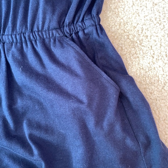 Striped Romper w/ Pockets & Buttons Forever 21 - Picture 4 of 4